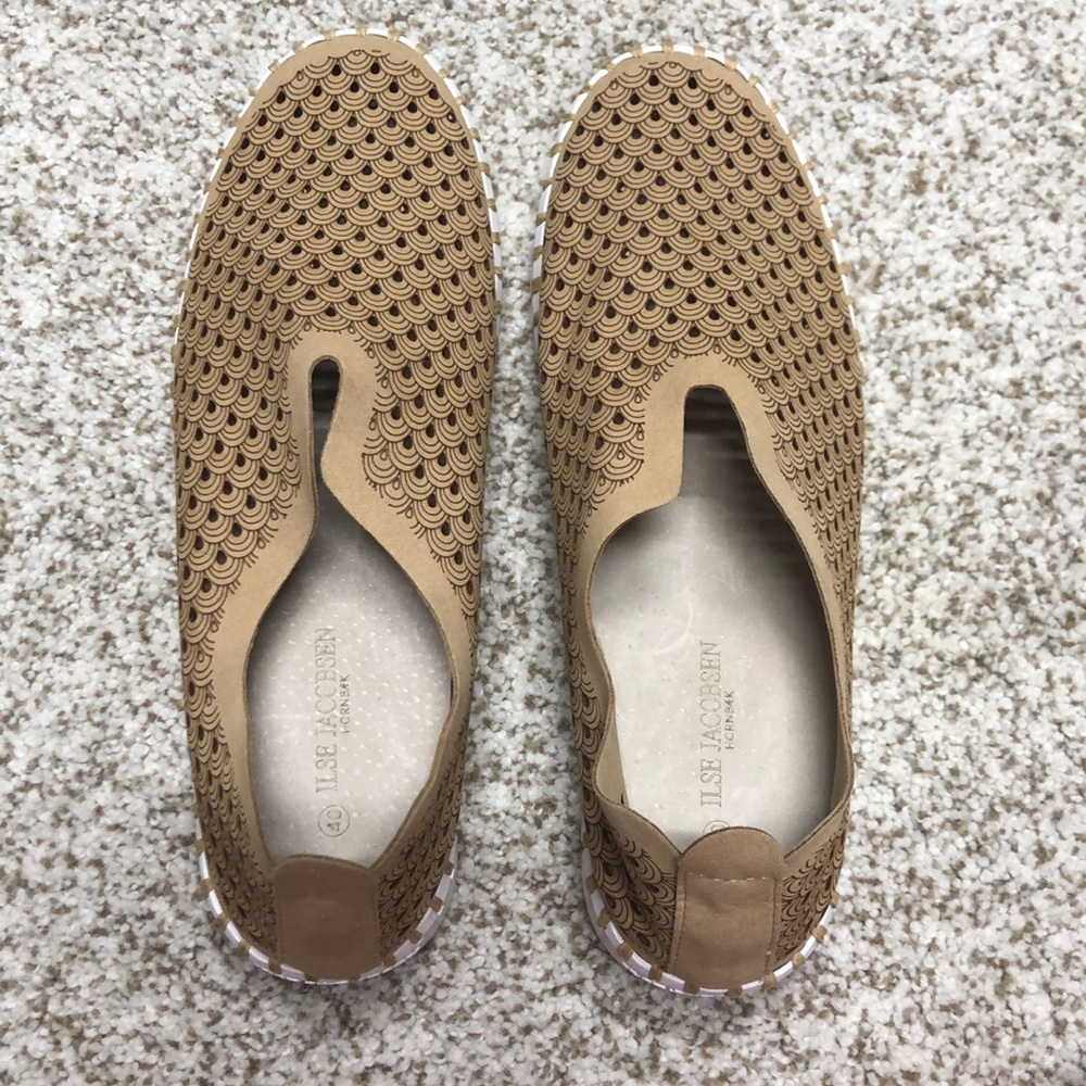 New Ilse Jacobsen tulip shoes latte size 40